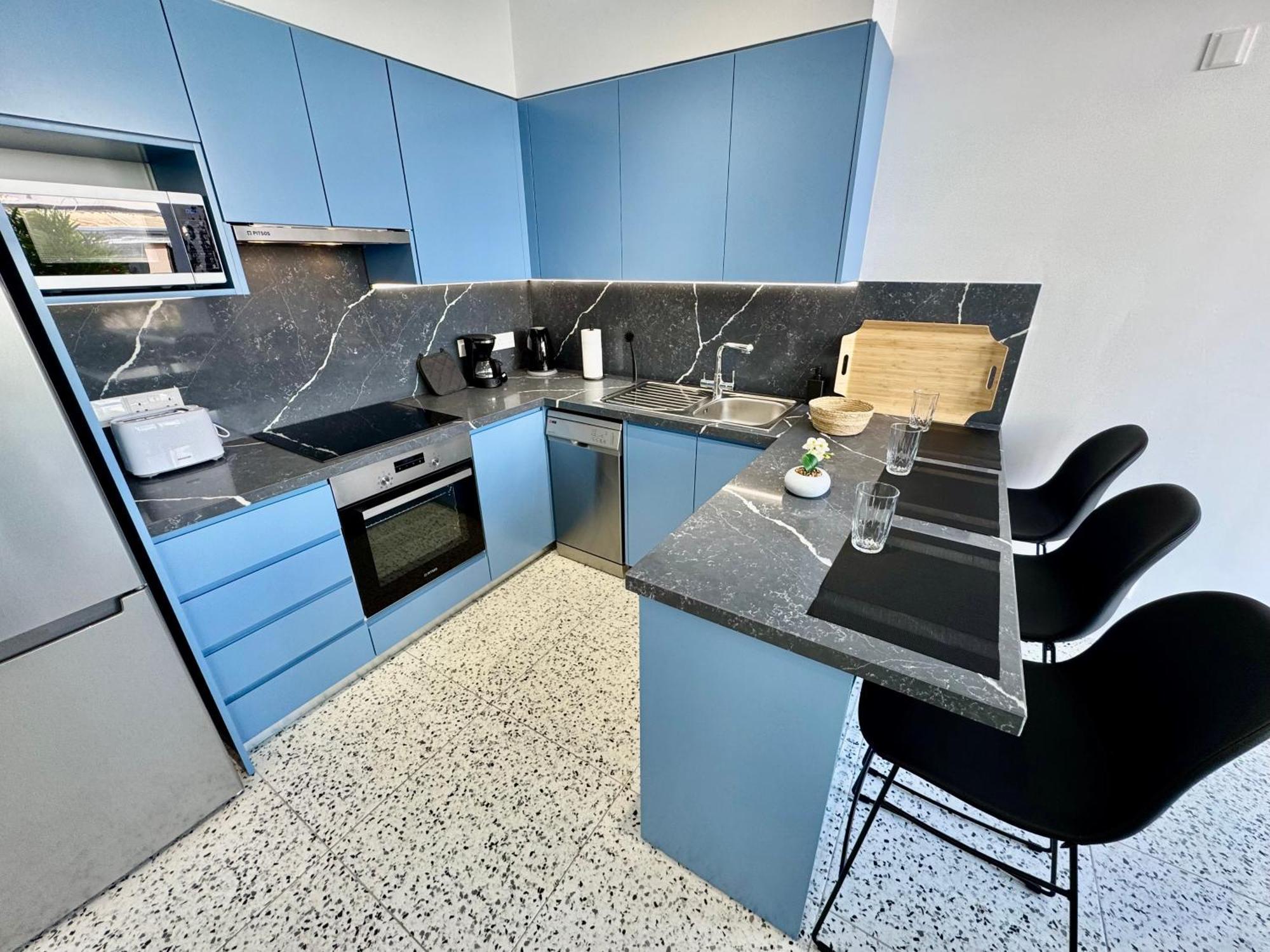 Apartment Luxury Maisonette 200 Meter To Sea Paphos